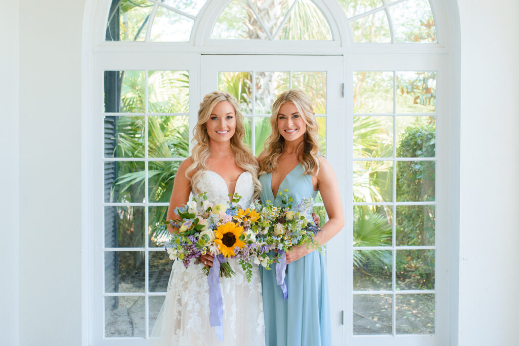 Lowndes Grove wedding bride with sister