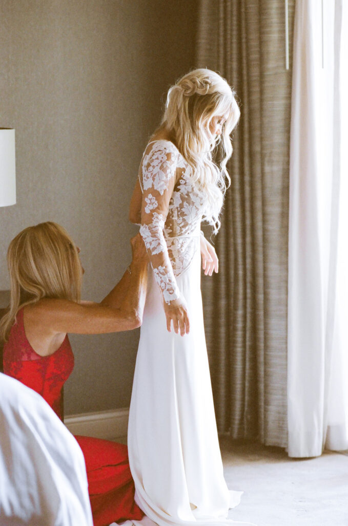 Westin Hilton Head wedding mother helping bride get ready