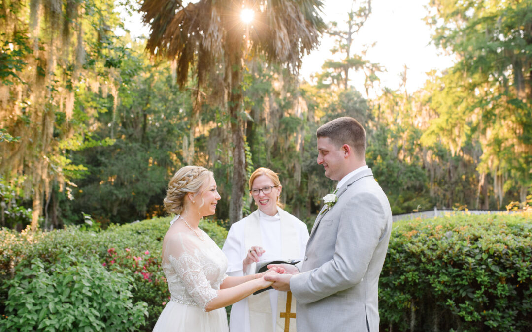 The Best Guide and Helpful Tips for Eloping in Charleston